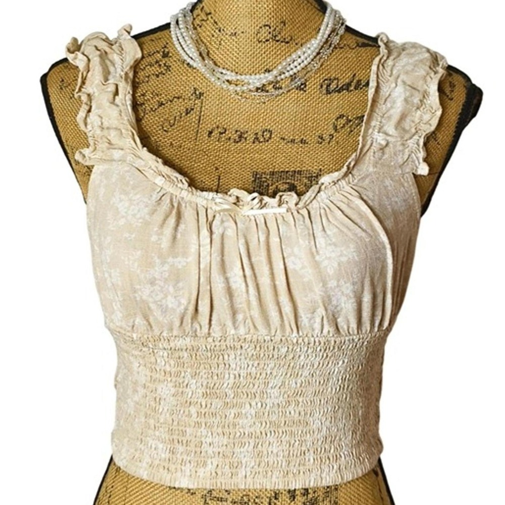 Love Tree Women Beige Floral Smocked Ruffle Strap Crop Top Small NEW